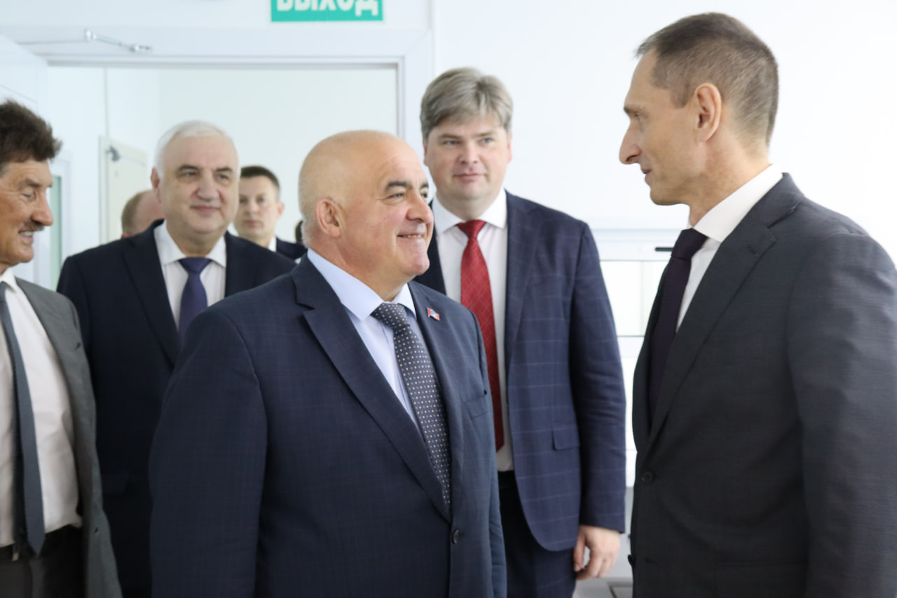 Руководители ювелирных предприятий поблагодарили губернатора за поддержку отрасли
